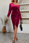 Foisu V Collar Solid Color Waisted Velvet Midi Dress